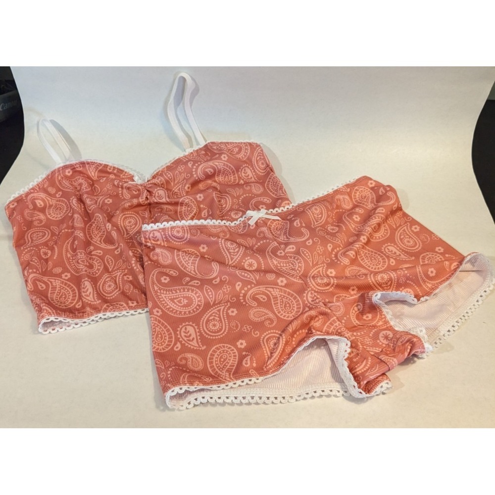 Dippin' Daisy's Sweet Dreams Womens Pajama Set Size M Pink Paisley 2-Piece  NWT